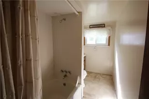 214 Gee St, Monongahela, PA 15063 - Photo 16