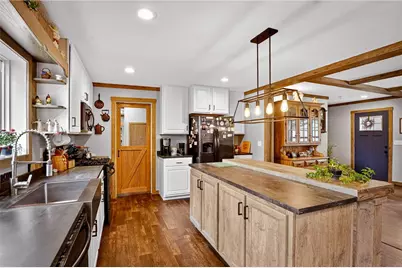 426 Perry Cir, Cranberry Township, PA 16066 - Photo 12