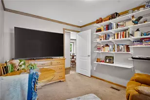 426 Perry Cir, Cranberry Township, PA 16066 - Photo 26