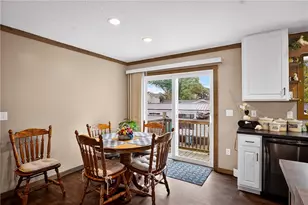 426 Perry Cir, Cranberry Township, PA 16066 - Photo 14