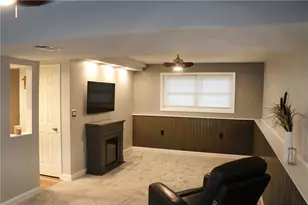 1253 Megown Dr, South Park, PA 15129 - Photo 42