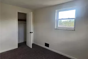 742 Mayville Ave, Pittsburgh, PA 15226 - Photo 16