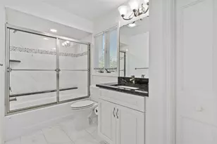 100 St Tropez Cir, Patterson Heights, PA 15010 - Photo 18