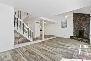 100 St Tropez Cir, Patterson Heights, PA 15010 - Photo 24