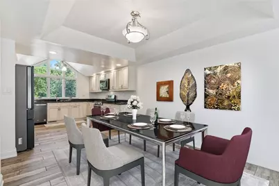 100 Saint Tropez Cir, Patterson Heights, PA 15010 - Photo 4