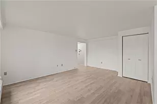 4625 Fifth Ave, Pittsburgh, PA 15213 - Photo 10