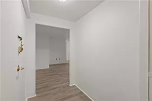 4625 Fifth Ave, Pittsburgh, PA 15213 - Photo 16