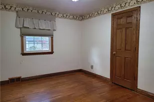 277 Voss Rd, Bethel Park, PA 15102 - Photo 16