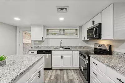 305 Queenstown Rd, Perry Township, PA 16041 - Photo 16