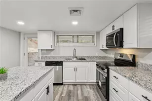 305 Queenstown Rd, Perry Township, PA 16041 - Photo 16