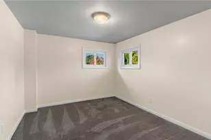 2206 Carolyn St, Hermitage, PA 16148 - Photo 16