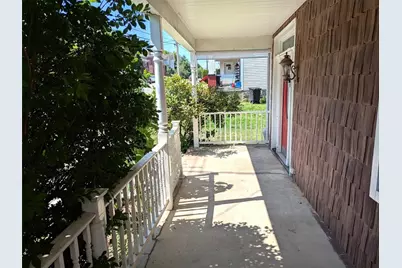 413 N 3rd St, Jeannette, PA 15644 - Photo 2