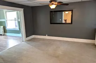 413 N 3rd St, Jeannette, PA 15644 - Photo 6