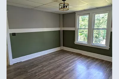 413 N 3rd St, Jeannette, PA 15644 - Photo 10