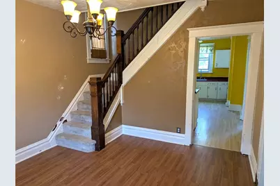 413 N 3rd St, Jeannette, PA 15644 - Photo 4