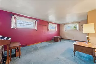 1237 Circle Dr, Pittsburgh, PA 15221 - Photo 12