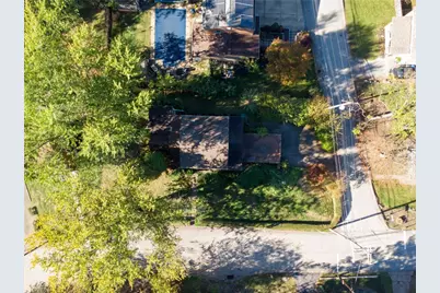 1237 Circle Dr, Pittsburgh, PA 15221 - Photo 8