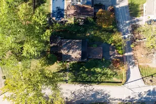 1237 Circle Dr, Pittsburgh, PA 15221 - Photo 8