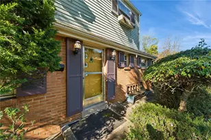 1237 Circle Dr, Pittsburgh, PA 15221 - Photo 4