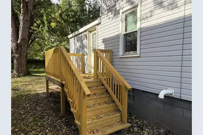 111 Ludwig St, Manor Township, PA 16236 - Photo 2