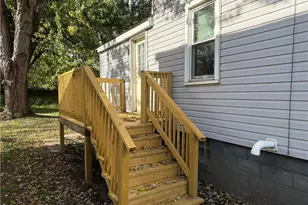 111 Ludwig St, Manor Township, PA 16236 - Photo 2