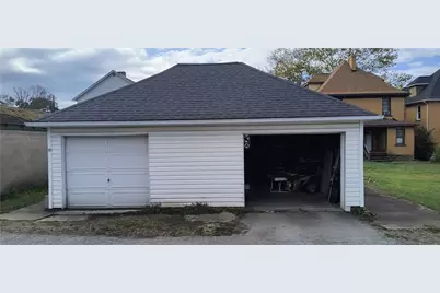 1219 Sycamore, Connellsville, PA 15425 - Photo 4