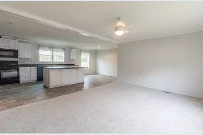 1322 Hidden Valley Dr, Robinson Twp, PA 15019 - Photo 4