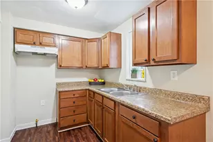 204 Bart, Pittsburgh, PA 15235 - Photo 8