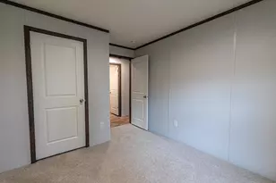 1328 Hidden Valley Dr, Robinson Twp, PA 15019 - Photo 16