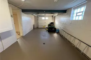 516 Hemlock St, Hempfield Township, PA 15601 - Photo 22