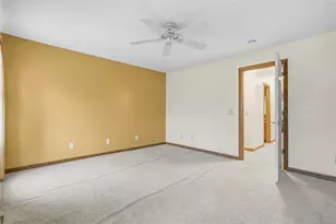 127 Alana Dr, Saxonburg Boro, PA 16056 - Photo 16