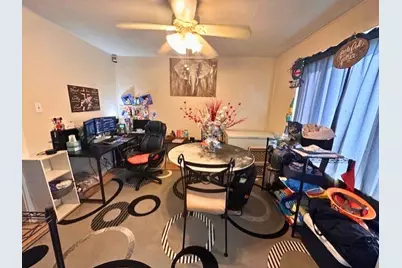 1045 Pennsylvania Ave, Clairton, PA 15025 - Photo 4