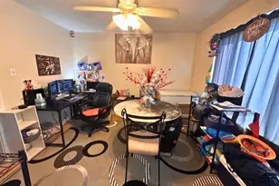 1045 Pennsylvania Ave, Clairton, PA 15025 - Photo 4