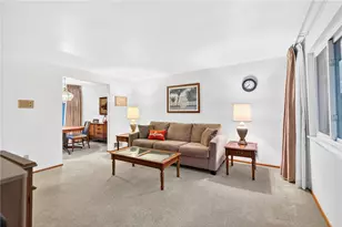 108 Malcolm Ave, Ross Twp, PA 15212 - Photo 2