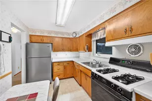 108 Malcolm Ave, Ross Twp, PA 15212 - Photo 12