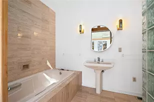 100 Denniston St, Pittsburgh, PA 15206 - Photo 26