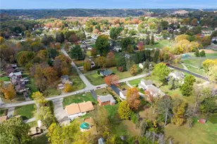 632 Penn Dr, Level Green, PA 15085 - Photo 36