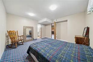 632 Penn Dr, Level Green, PA 15085 - Photo 18