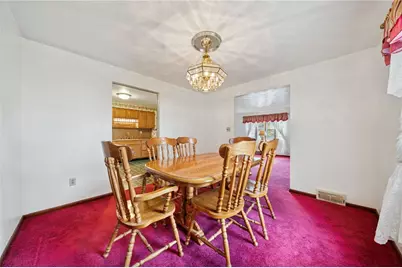 632 Penn Dr, Level Green, PA 15085 - Photo 10