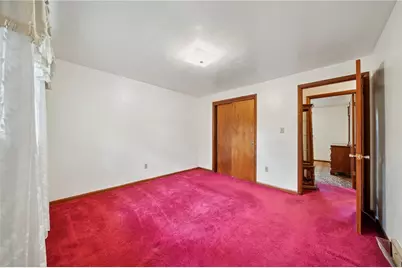 632 Penn Dr, Level Green, PA 15085 - Photo 24