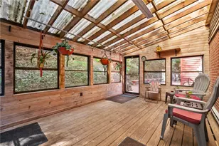 525 Arcadia Dr, Pittsburgh, PA 15237 - Photo 30