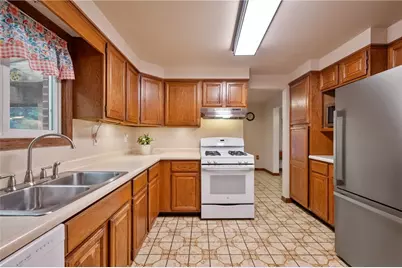 525 Arcadia Drive, Pittsburgh, PA 15237 - Photo 10