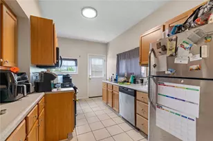 3827 Mintwood St, Pittsburgh, PA 15201 - Photo 8