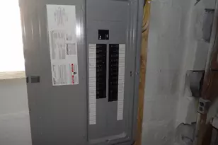 230 N Vine St, New Castle, PA 16101 - Photo 14