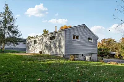 970 Pamela Dr, Lower Burrell, PA 15068 - Photo 14