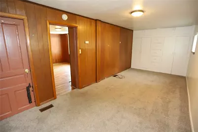 906 Florence Ave, East McKeesport, PA 15035 - Photo 12