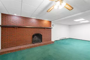 109 Sunset Ln, Center Township, PA 15001 - Photo 16