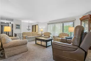 109 Sunset Ln, Center Township, PA 15001 - Photo 2