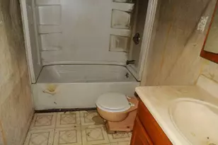 1009 Arlington Dr, Pymatuning Township, PA 16125 - Photo 4