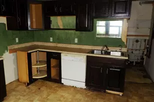 1009 Arlington Dr, Pymatuning Township, PA 16125 - Photo 2